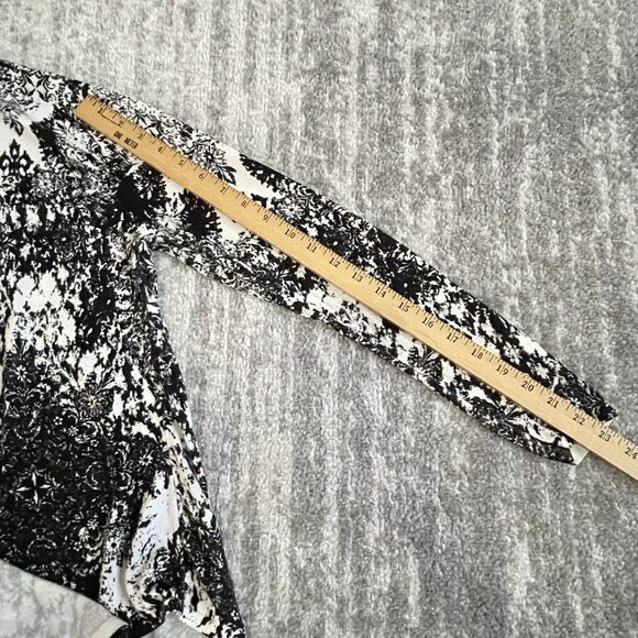 Soma Intimates Open Front Cardigan Knit Sweater Black White Print Size S *STAINS - Picture 9 of 12
